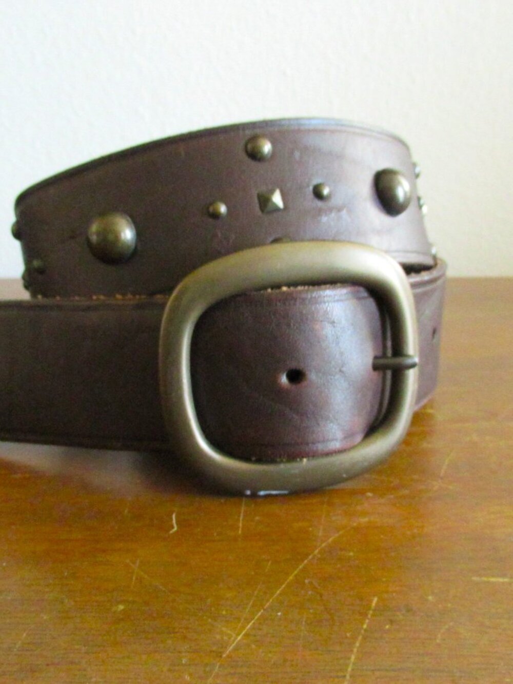 GAP Genuine Leather Studded Belt – Brown – Size S